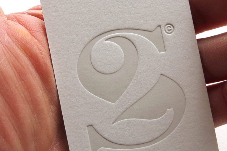 Badcass - Carte de visite en letterpress - Agence de design global & communication
